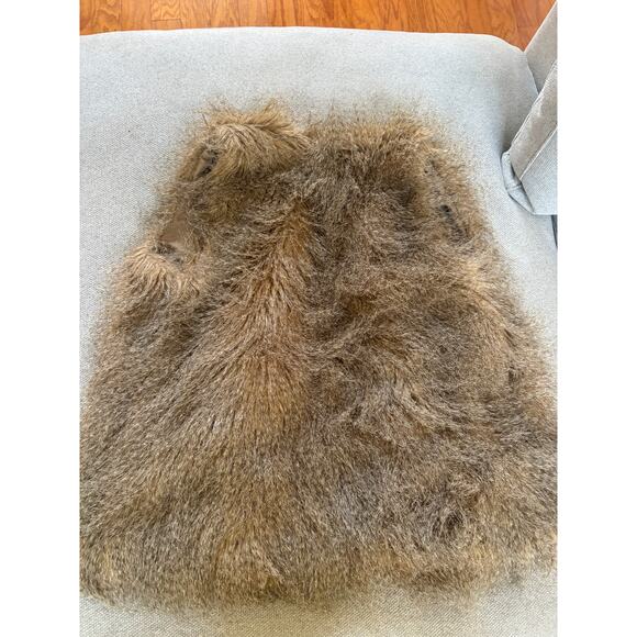 Altar’d State Brown Faux Fur Vest Women’s Small - Picture 5 of 5